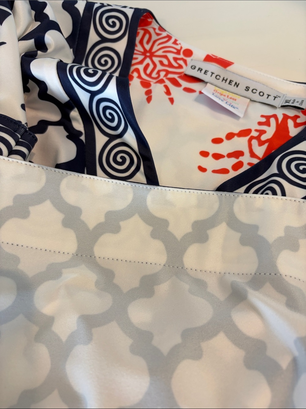 Gretchen Scott V Neck Shift Dress - Picture 8 of 10